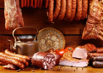 Kodėl katalikai penktadieniais nevalgo mėsos? Šios tradicijos prasmę žino ne visi