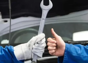 Šie požymiai išduoda: jūsų automobilio važiuoklė gali būti pavojingos būklės