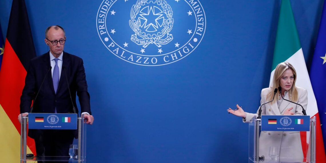 Meloni viešai nesutiko su Merzu – įtampa Europos politikoje