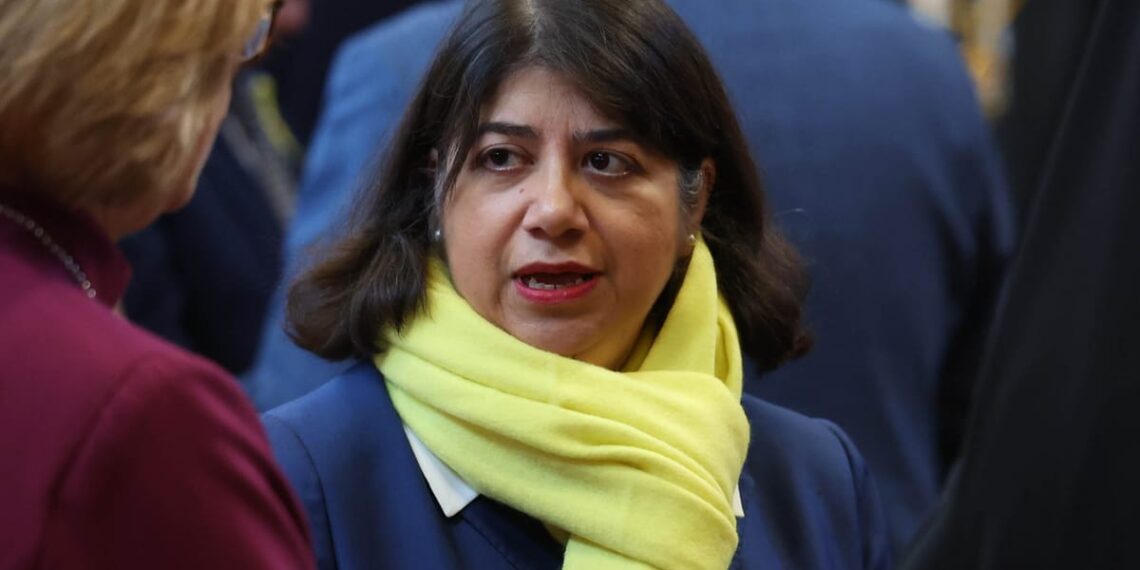 Slaptas susitarimas: Jungtinė Karalystė dėl strateginių mineralų derėjosi su Trumpo komanda