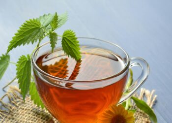 Gydytojai įspėja: šie 4 gėrimai gali paveikti žarnyno ir odos būklę