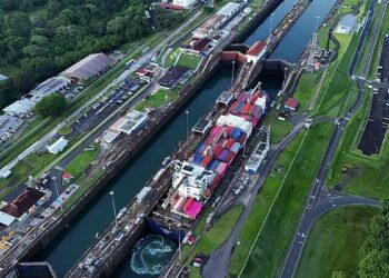 Šokiruojantis teismo sprendimas: Honkongas įsiuto dėl Panamos uostų verslo praradimo