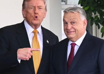 Šokiruojantis Trumpo žingsnis: netikėtas Orbáno palaikymas prieš lemtingus rinkimus Vengrijoje