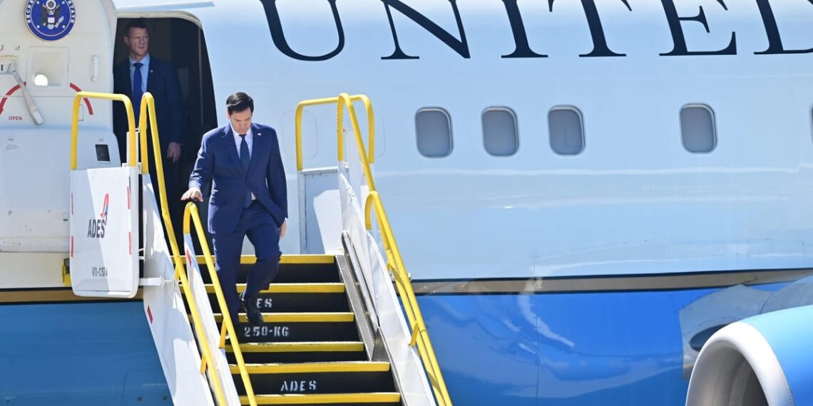 Įtampos prieš rinkimus: Rubio sprendimas vykti į Vengriją stebina