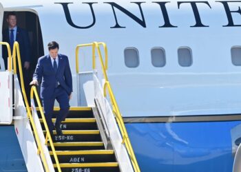 Įtampos prieš rinkimus: Rubio sprendimas vykti į Vengriją stebina