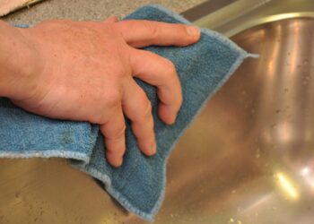 Močiučių švaros paslaptys iš sovietinių laikų: namai blizgėjo ir be chemijos