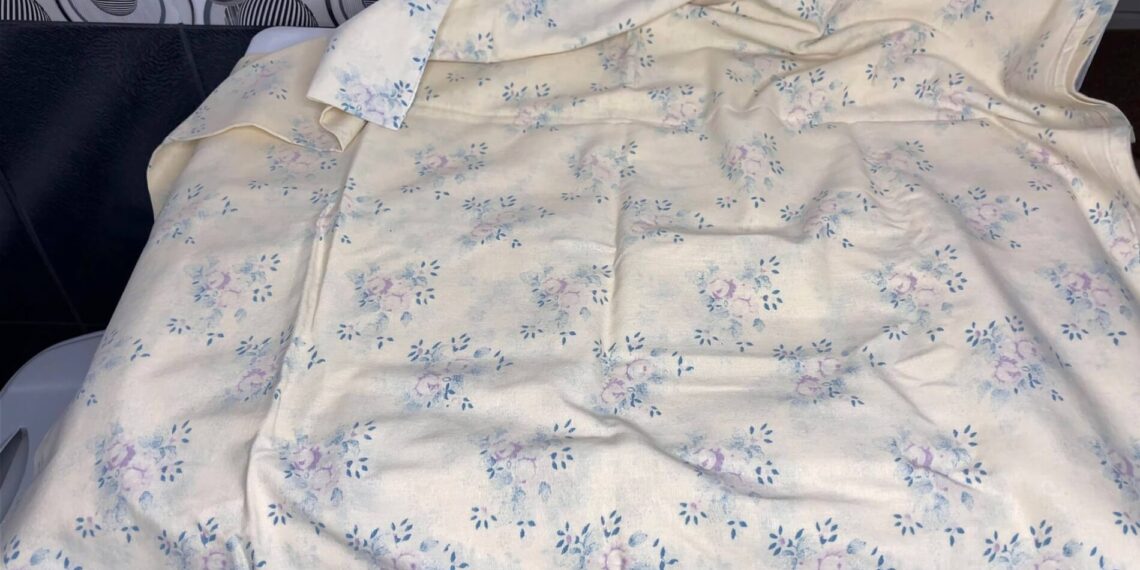 Dauguma daro šią klaidą – todėl paklodės po skalbimo nemaloniai kvepia