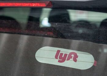 Staigus „Lyft“ akcijų kritimas: rinką išgąsdino prognozės
