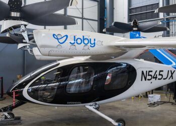 „Toyota“ meta iššūkį tradiciniam transportui: pristato ambicingą projektą