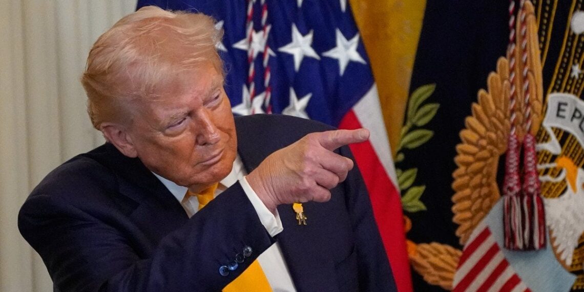 Trumpas davė Iranui 48 valandas: arba nauja branduolinė sutartis, arba JAV ir Izraelio smūgis