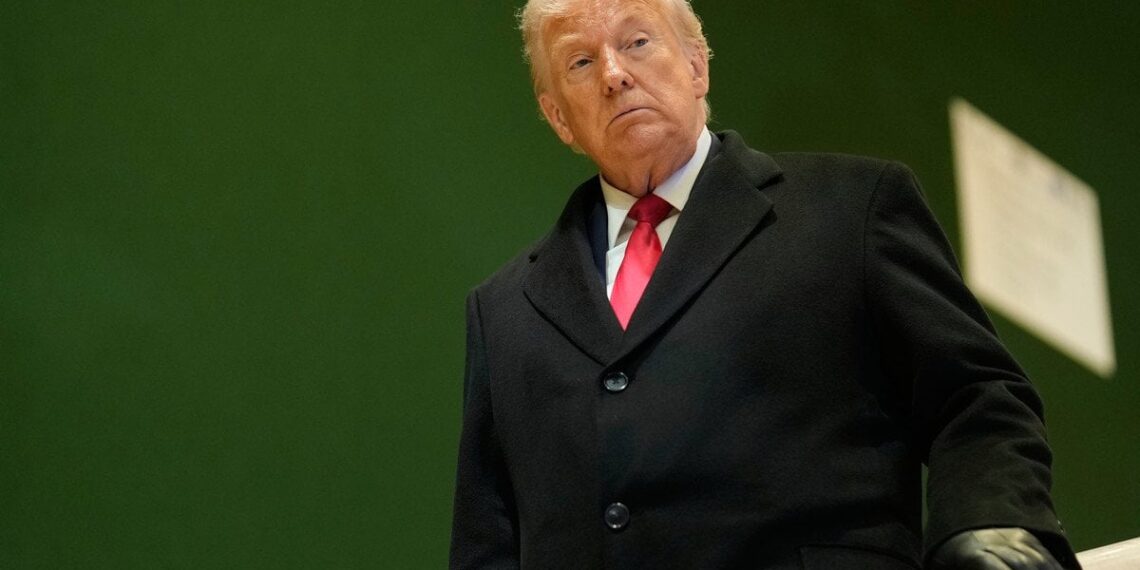 Milijardinė injekcija ar pavojingas žaidimas? Nauja Trumpo iniciatyva Gazai