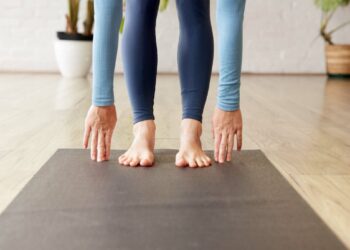 Treneriai rekomenduoja šią mankštą: tinka įvairaus amžiaus žmonėms ir nereikalauja sporto salės