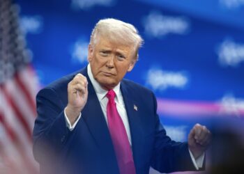 Mažėjanti turtingųjų parama gali kainuoti 23 mln. gyvybių iki 2030 metų