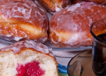 Tyrimas atskleidė, kas vyksta jūsų kūne suvalgius kalną spurgų