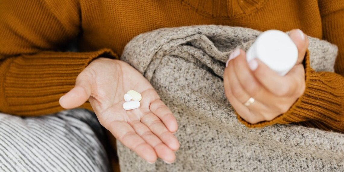 Ukrainoje sprogsta antidepresantų paklausa: kodėl visi meta migdomuosius ir griebiasi tablečių nuo liūdesio