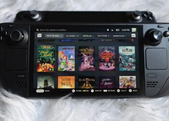 Žaidėjų kantrybė senka: „Steam Deck“ vėluoja dėl kritinio deficito