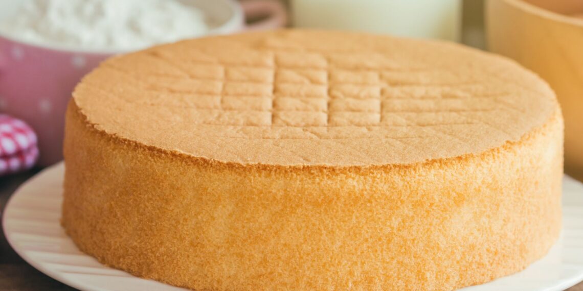 Vienas paprastas triukas, dėl kurio biskvitas visada iškepa purus ir aukštas