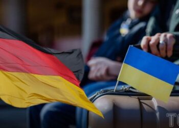 Vokietija baigė nuolaidas: ukrainiečiams grasina šimtinių eurų baudos už UA numerius