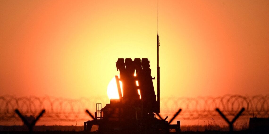 Vokietija stiprina Ukrainos oro gynybą: svarstomas „Patriot“ sistemų perdavimas