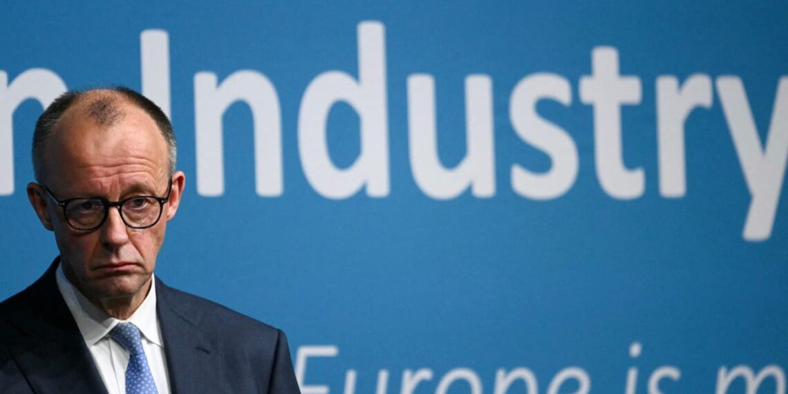 F. Merzo raginimas vokiečiams dirbti daugiau sukėlė audrą: visuomenė įsiutusi