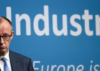 F. Merzo raginimas vokiečiams dirbti daugiau sukėlė audrą: visuomenė įsiutusi