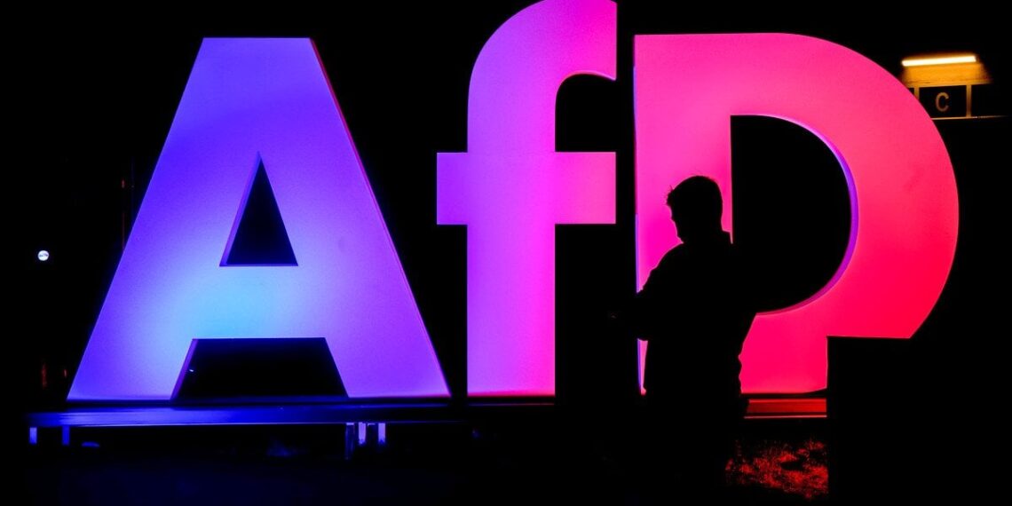 Ultradešinieji Vokietijoje siekia informacijos apie NATO silpnąsias vietas