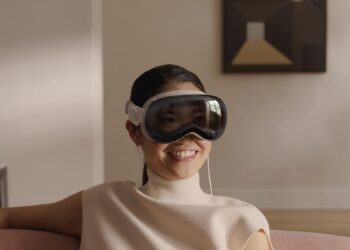 „YouTube“ žengia į erdvinį vaizdą: naujovė „Apple Vision Pro“ naudotojams