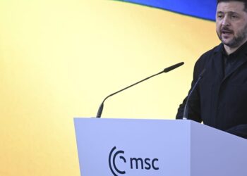 Taikos nebus? Zelenskis įvardijo tikruosius Kremliaus tikslus