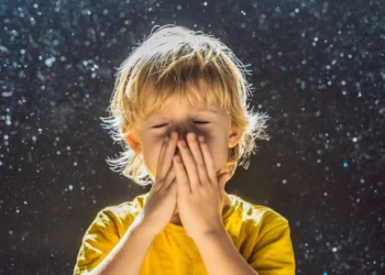 Alergiškiems – sunkus kovas: štai kas dabar labiausiai dirgina nosį ir akis