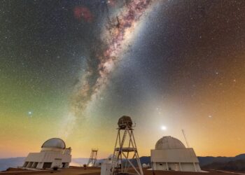 Kas vyksta prie juodosios skylės? Tyrėjai sudarė nematomos srities žemėlapį