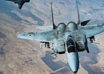 Kuveite – skaudi klaida: sąjungininkai per klaidą numušė tris JAV F-15