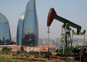 ES atveria duris: Azerbaidžano energetikos gigantė SOCAR plečiasi Italijos degalų rinkoje – kas laukia vairuotojų?