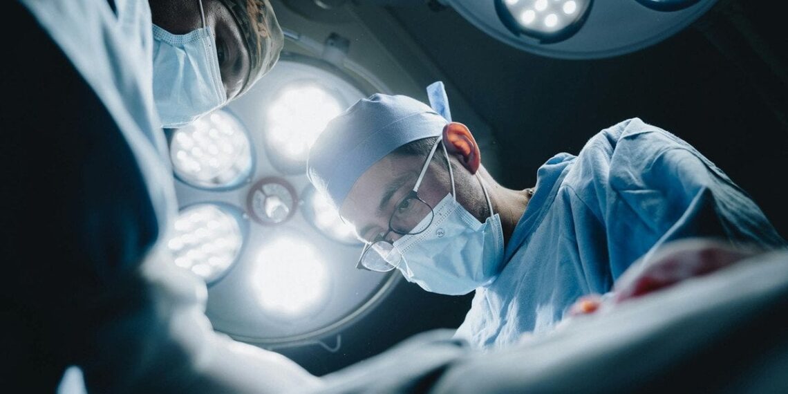 Retas medicinos atvejis: gydytojai moters smegenyse rado kirminą