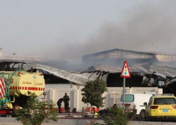 Iranas smogia Persijos įlankos regionui: Katarui oro gynybos raketų gali pakakti tik kelioms dienoms