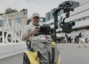 Inovacija iš esmės keičia situaciją: neįgalūs operatoriai galės dirbti kartu su sveikaisiais