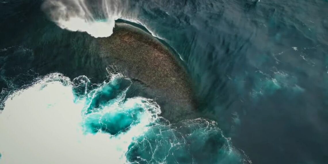 Mokslininkus pribloškė radinys vandenyno dugne: aptikti milžiniški plyšiai, didesni už Didįjį kanjoną