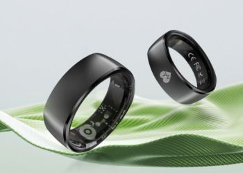 Išmanusis žiedas „Titanium Pro“ gali matuoti širdies elektrinį aktyvumą ir veikti iki 30 dienų