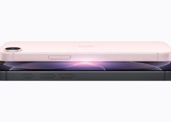 „Apple“ pristatė pigesnį „iPhone 17e“: už 599 € – „MagSafe“ ir dvigubai daugiau atminties
