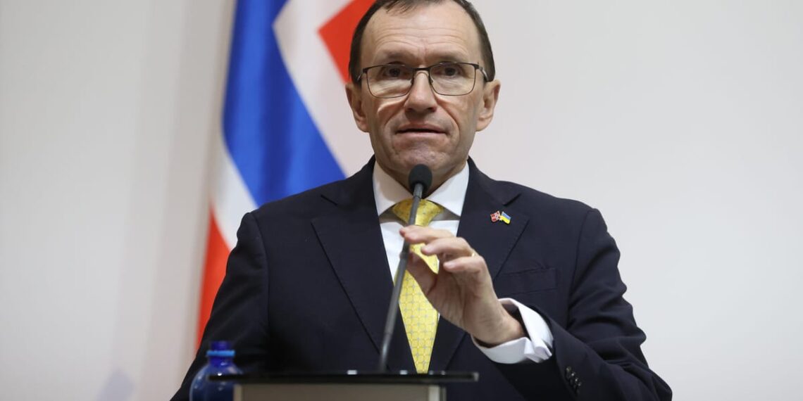 Norvegija svarsto slaptas derybas su Prancūzija dėl branduolinių ginklų ateities