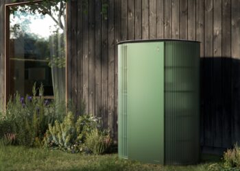 Norvegija pristatė revoliuciją: nauja vandenilio baterija leis vasaros saulę kaupti žiemai