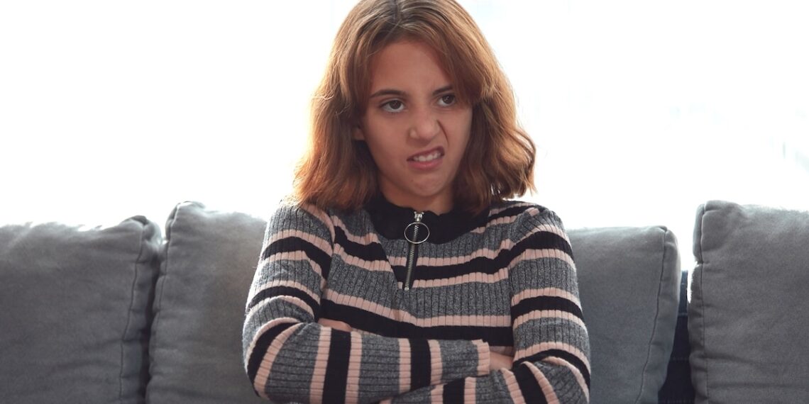 Paauglys nuolat suirzęs? Šie netikėti papildai gali padėti pagerinti nuotaiką