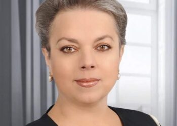 Skaudžiausiai žeidžia savi: kodėl buvę draugai kartais smogia stipriau už priešus