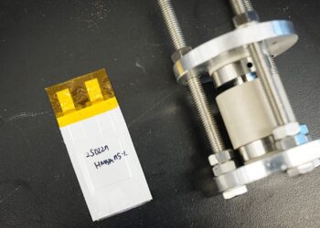 Elektromobilių revoliucija? Naujas sieros katodas žada gerokai didesnę ridą