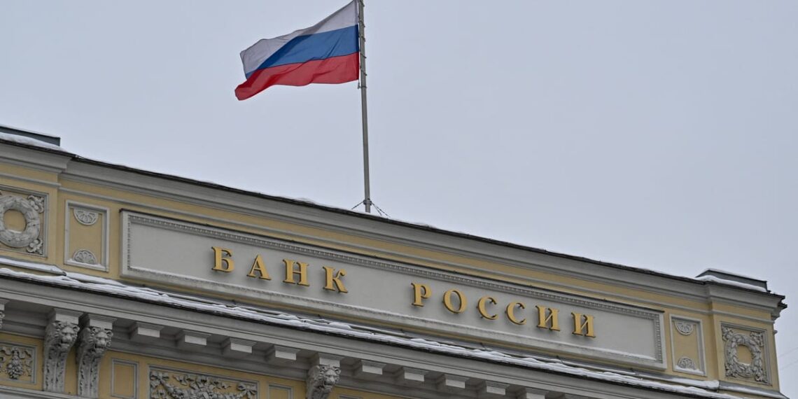 Rusija kreipiasi į teismą prieš Europos Sąjungą dėl įšaldytų milijardinių rezervų