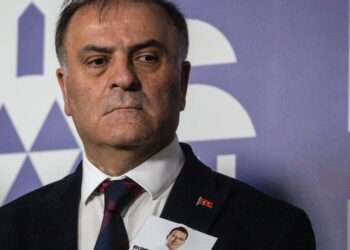 Laikinasis Stambulo meras prabilo atvirai: paaiškino, kodėl ES nusileidžia Ankarai