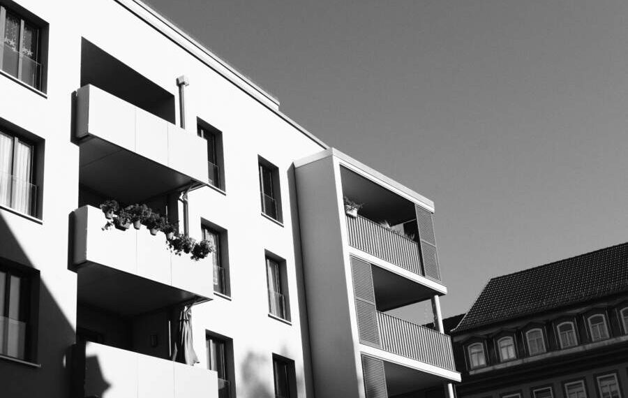 Ar balkonas gali trigubinti šildymo sąskaitą? Nuomininkės istorija kelia klausimų