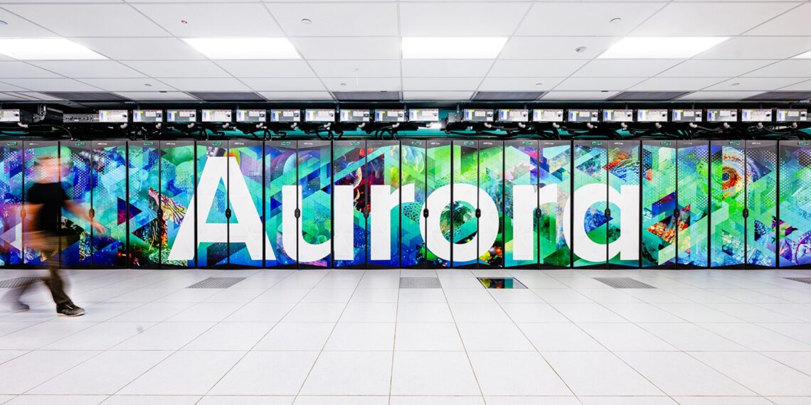 Mokslininkai nustebino: „Aurora“ superkompiuteris su DI gali numatyti plazmos katastrofas