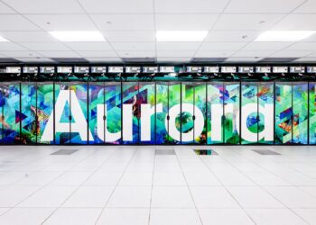 Mokslininkai nustebino: „Aurora“ superkompiuteris su DI gali numatyti plazmos katastrofas