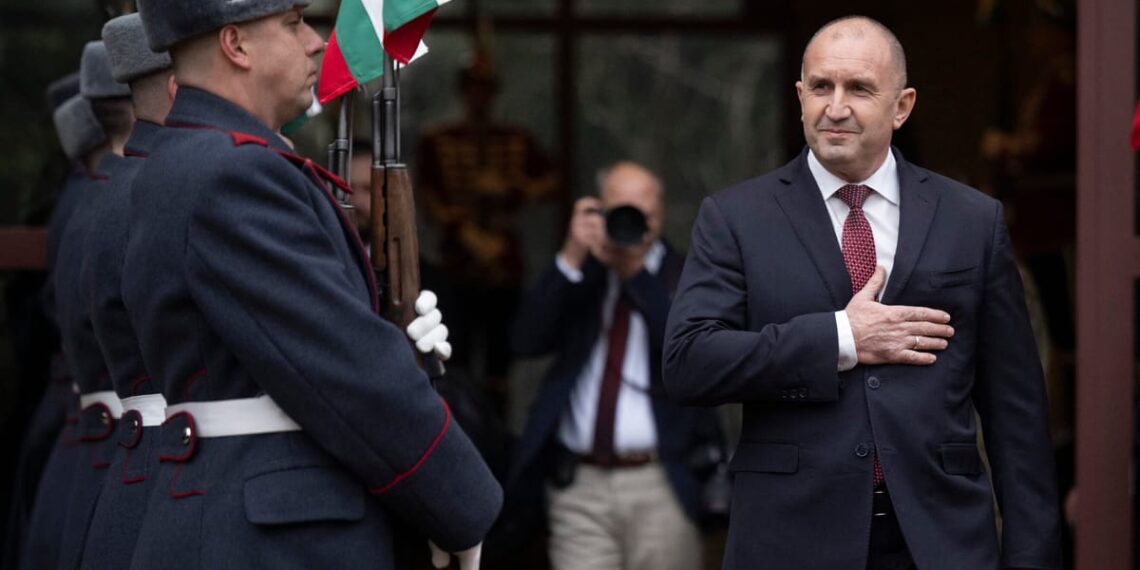 Politinis sukrėtimas Europoje: buvęs Bulgarijos lyderis siekia keisti rinkimų taisykles