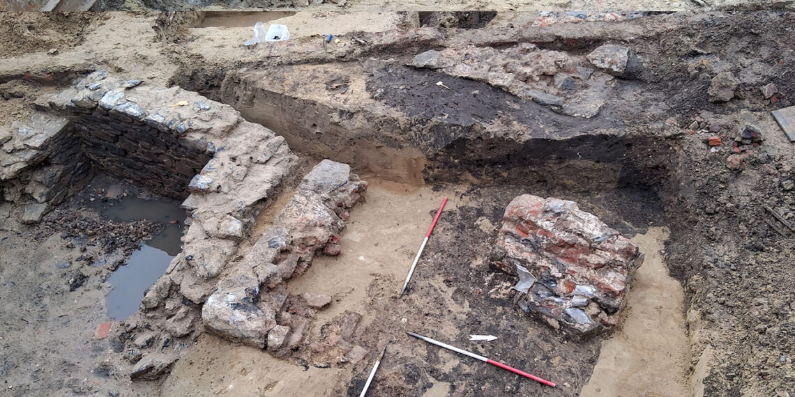 Statybų metu Gente aptiktas netikėtas radinys: po žeme slėpėsi XVI a. ispanų pilis